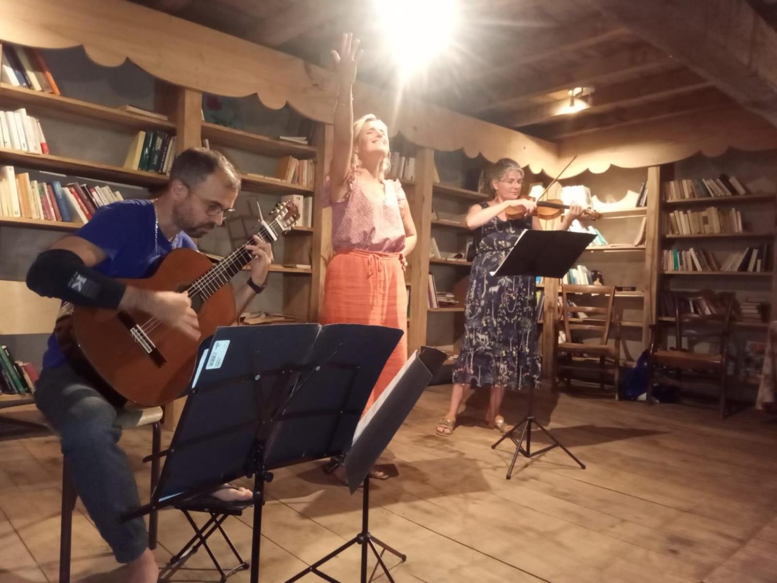 La Ferme Des Cevennes Hotell Florac Eksteriør bilde